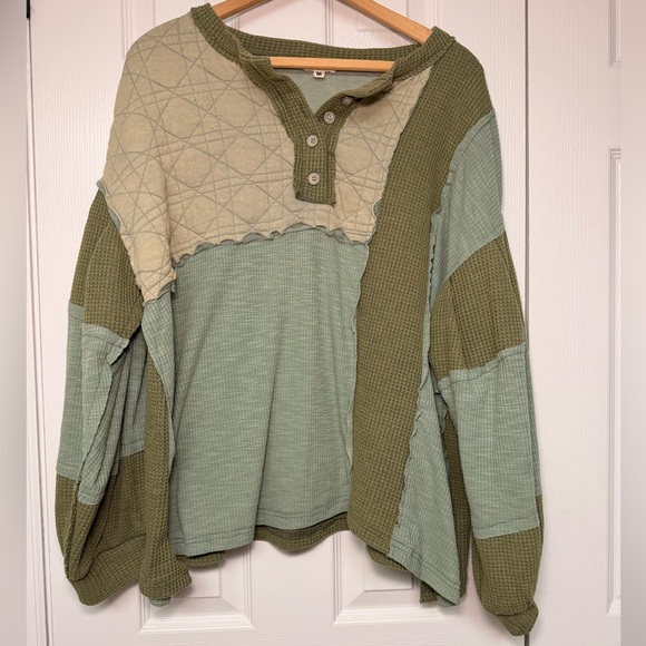 POL Tops - POL Cozy Oasis Patchwork Sweatshirt in Forest Green Medium Boho Oversized Henley